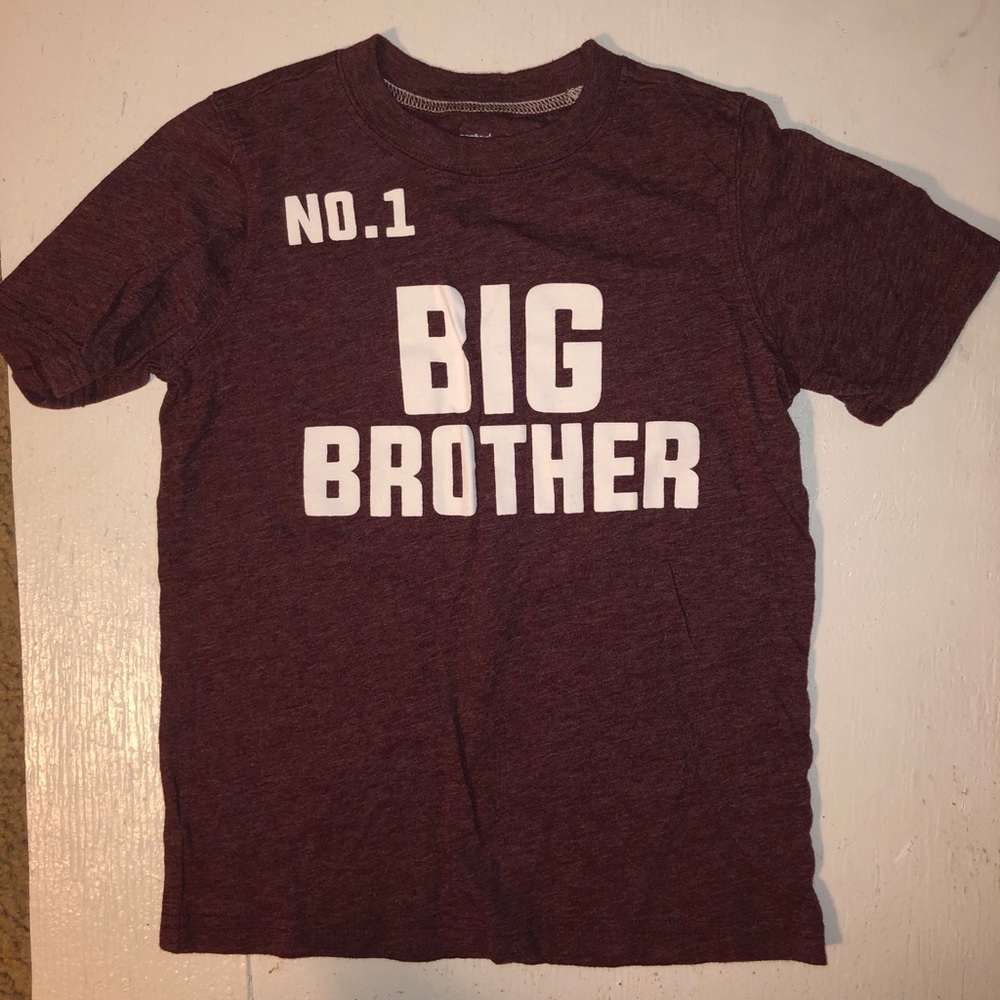 Carter’s Boys Graphic Tee - size 5